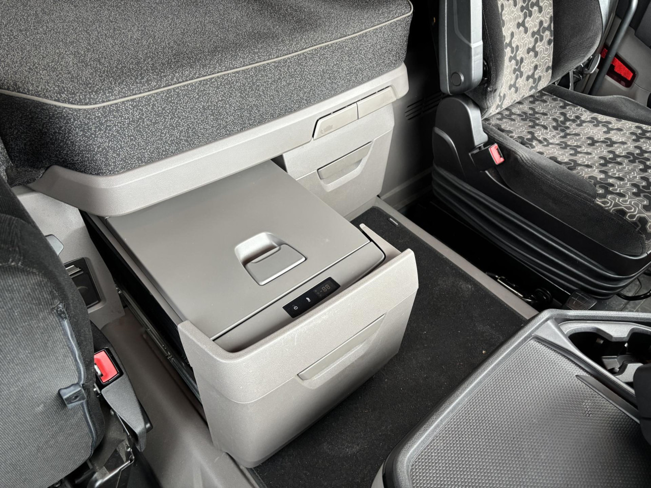 SCANIA R 500 A4x2NA - Тягач: фото 4 SCANIA R 500 A4x2NA - Тягач: фото 4