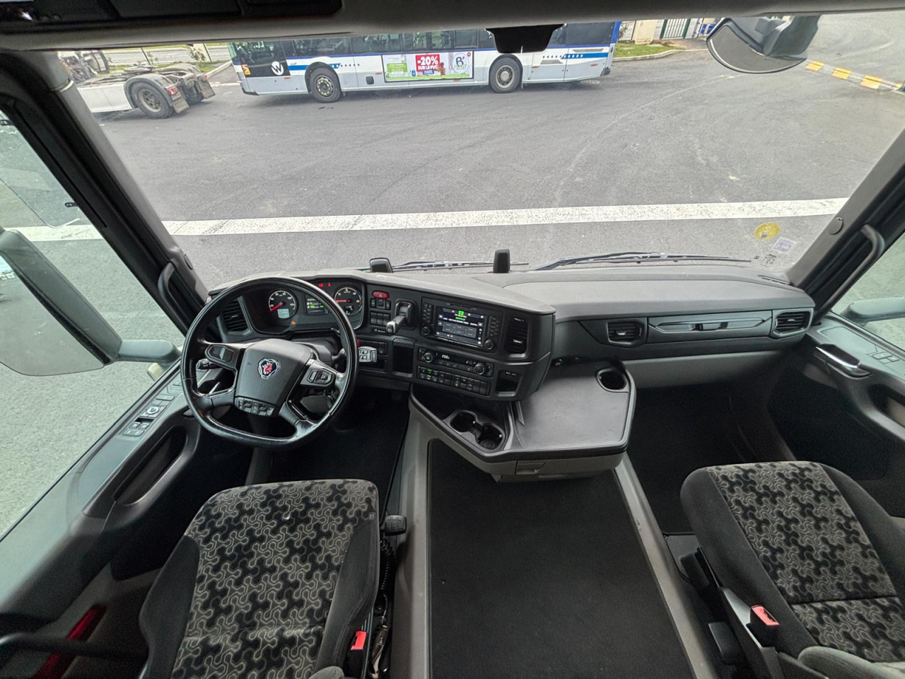 SCANIA R 500 A4x2NA - Тягач: фото 5 SCANIA R 500 A4x2NA - Тягач: фото 5