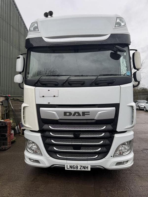 DAF FTG XF 480 Super Space cab - Тягач: фото 3 DAF FTG XF 480 Super Space cab - Тягач: фото 3