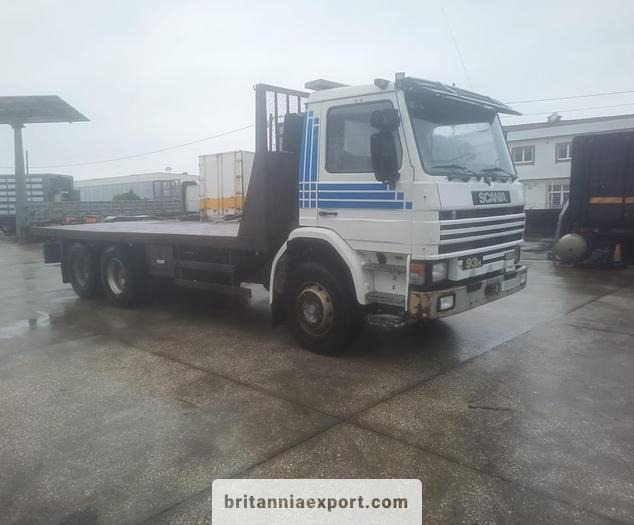 SCANIA P93H 280 6x2 10 Tyres Flatbed Truck – 26 Ton | On springs - Грузовик бортовой/ Платформа: фото 1 SCANIA P93H 280 6x2 10 Tyres Flatbed Truck – 26 Ton | On springs - Грузовик бортовой/ Платформа: фото 1