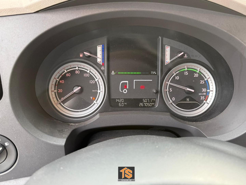 DAF FA 7.5T LF 180 AUTOMATIC - 7.5 TON - KOFFER/BOX - TOP! - Грузовик с закрытым кузовом: фото 4 DAF FA 7.5T LF 180 AUTOMATIC - 7.5 TON - KOFFER/BOX - TOP! - Грузовик с закрытым кузовом: фото 4