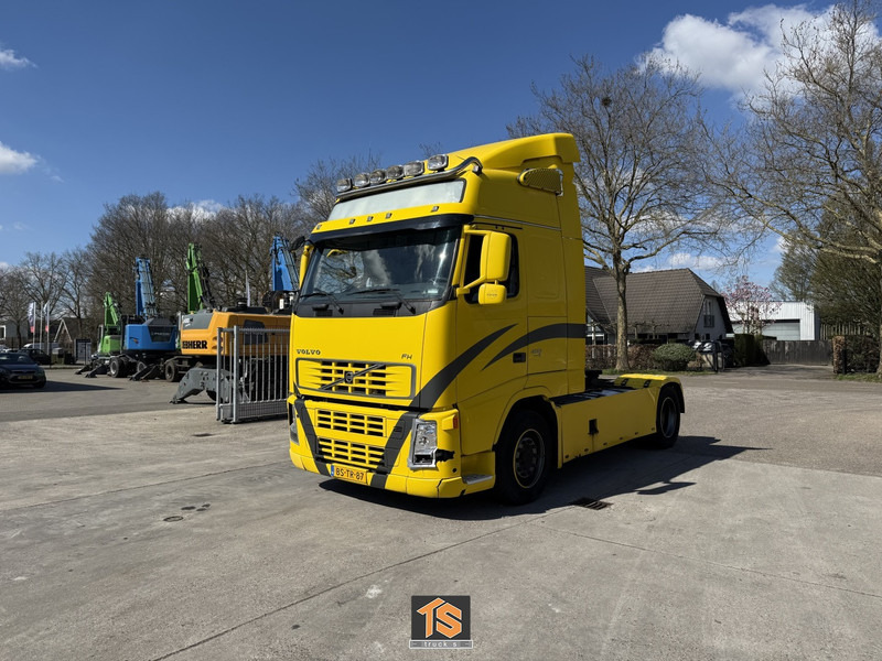 Volvo FH400 4X2T FAL6.7 RAD-A4 XLOW MEGA - 400 - AUTOMATIC - EURO 5 - NL TRUCK - TUV 7/25 - Тягач: фото 1 Volvo FH400 4X2T FAL6.7 RAD-A4 XLOW MEGA - 400 - AUTOMATIC - EURO 5 - NL TRUCK - TUV 7/25 - Тягач: фото 1