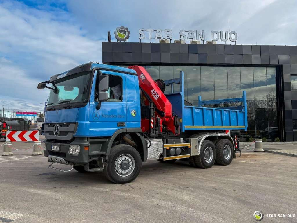 Новый Автоманипулятор Mercedes-Benz ACTROS 3341 6x6 HMF 4220 K4 CRANE KIPPER: фото 9 Новый Автоманипулятор Mercedes-Benz ACTROS 3341 6x6 HMF 4220 K4 CRANE KIPPER: фото 9
