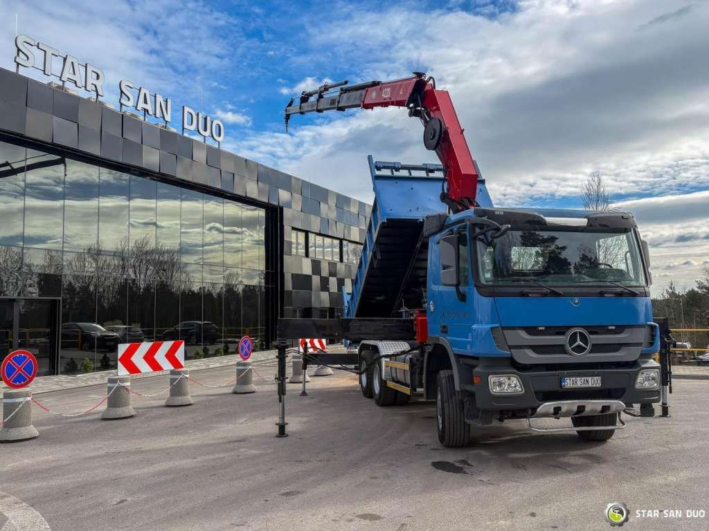 Новый Автоманипулятор Mercedes-Benz ACTROS 3341 6x6 HMF 4220 K4 CRANE KIPPER: фото 12 Новый Автоманипулятор Mercedes-Benz ACTROS 3341 6x6 HMF 4220 K4 CRANE KIPPER: фото 12