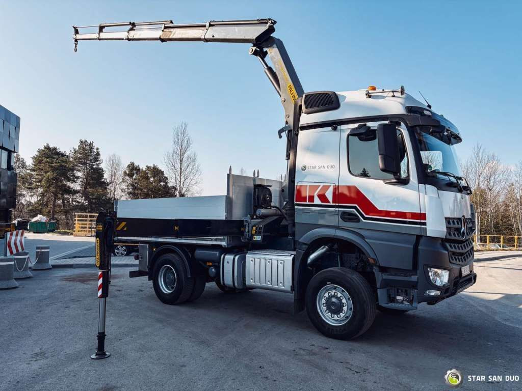 Mercedes-Benz AROCS 1851 4x4 PALFINGER PK 20002 Crane Kran - Автоманипулятор: фото 2 Mercedes-Benz AROCS 1851 4x4 PALFINGER PK 20002 Crane Kran - Автоманипулятор: фото 2
