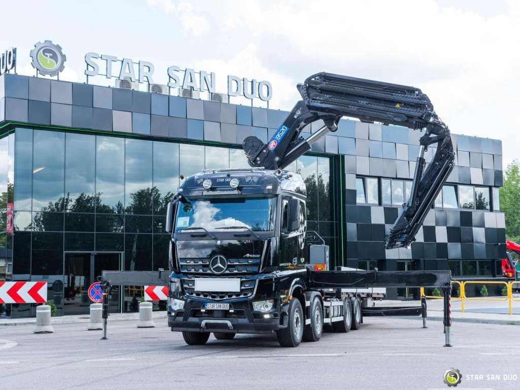 Mercedes-Benz AROCS 3251 8x4 HMF 8520 Fly Jib Winch - Автоманипулятор: фото 4 Mercedes-Benz AROCS 3251 8x4 HMF 8520 Fly Jib Winch - Автоманипулятор: фото 4