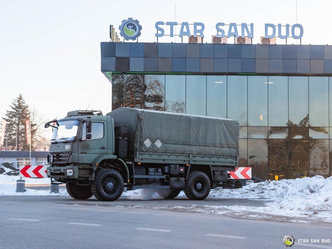 - Грузовик-шасси: фото 1 - Грузовик-шасси: фото 1