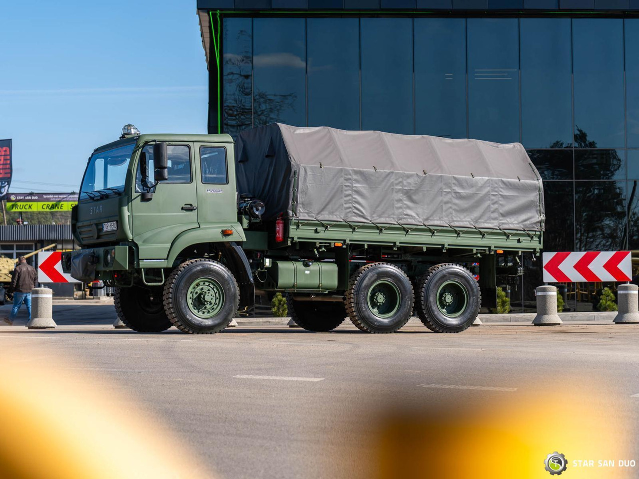 - Грузовик-шасси: фото 3 - Грузовик-шасси: фото 3