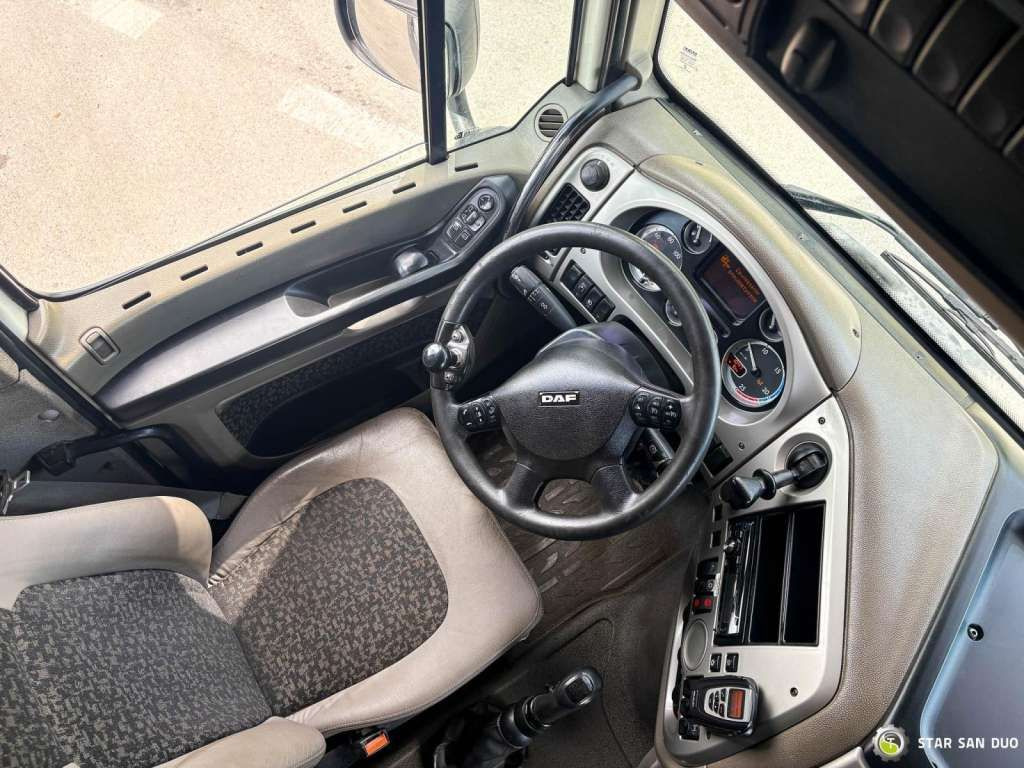 Тягач DAF  XF 105.510 8x4 FASSI F800 XP Crane Fifth wheel: фото 23