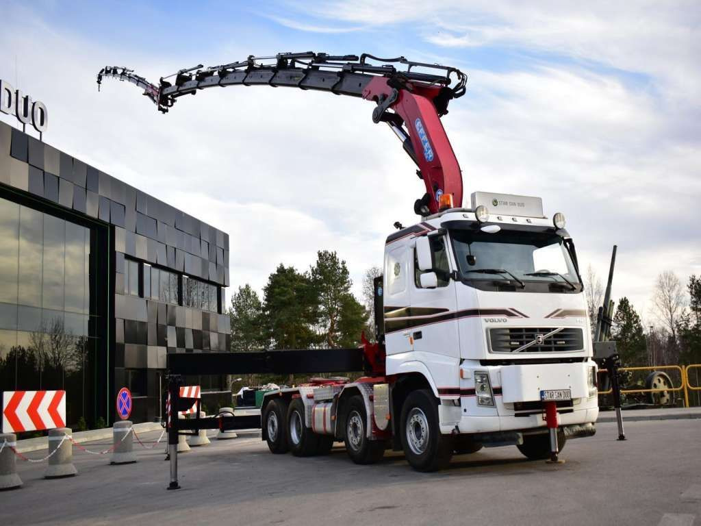 Volvo FH 520 8x2 EFFER 850 Fly Jib Winch 5th - Тягач: фото 3 Volvo FH 520 8x2 EFFER 850 Fly Jib Winch 5th - Тягач: фото 3