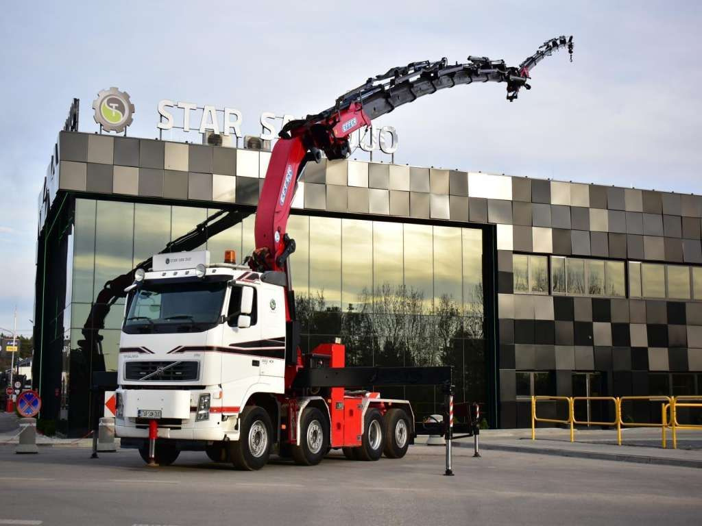 Volvo FH 520 8x2 EFFER 850 Fly Jib Winch 5th - Автоманипулятор, Тягач: фото 1 Volvo FH 520 8x2 EFFER 850 Fly Jib Winch 5th - Автоманипулятор, Тягач: фото 1