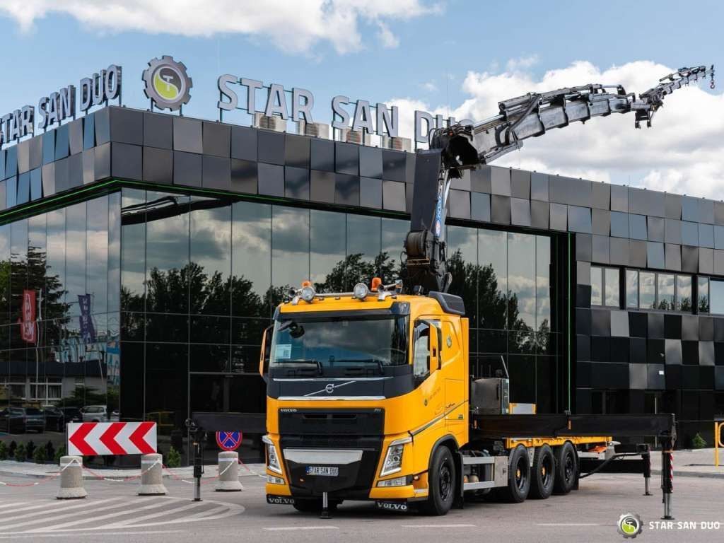 Volvo FH 540 8x4 HMF 6020 Fly Jib Winch - Автоманипулятор: фото 1 Volvo FH 540 8x4 HMF 6020 Fly Jib Winch - Автоманипулятор: фото 1