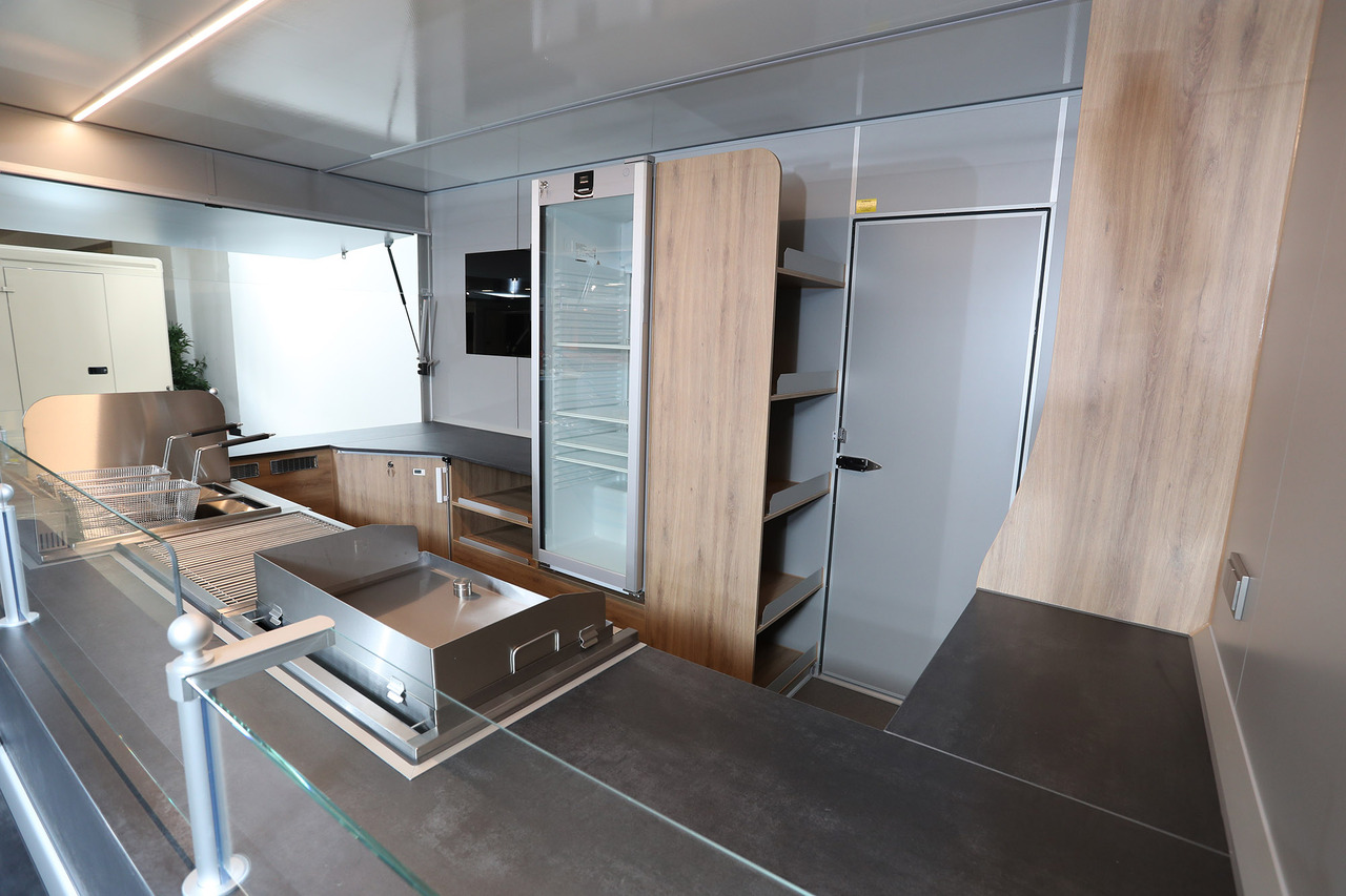 Mobil BORCO HÖHNS - Торговый грузовик: фото 3 Mobil BORCO HÖHNS - Торговый грузовик: фото 3