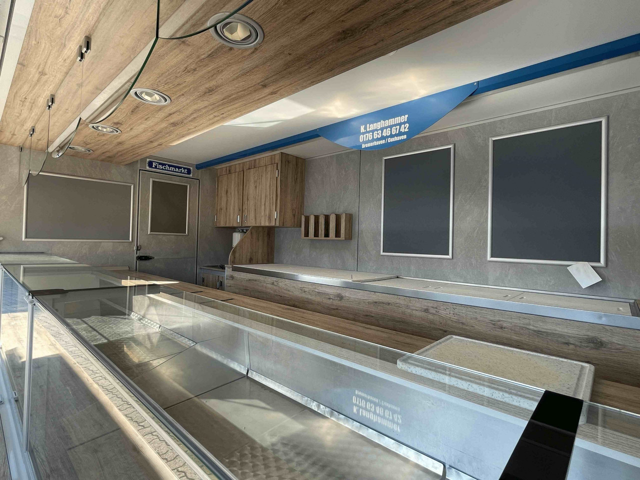 Wochenmarktmobil BORCO HÖHNS - Торговый грузовик: фото 3 Wochenmarktmobil BORCO HÖHNS - Торговый грузовик: фото 3