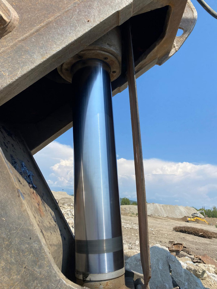 RAMMER RB - Гидроножницы для Гусеничных экскаваторов: фото 3 RAMMER RB - Гидроножницы для Гусеничных экскаваторов: фото 3