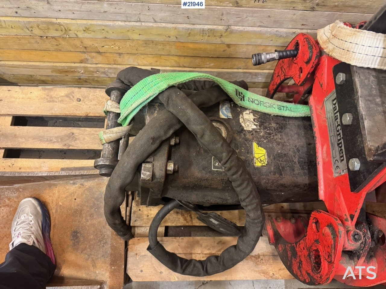 Caterpillar Pigghammer - Гидромолот: фото 1 Caterpillar Pigghammer - Гидромолот: фото 1