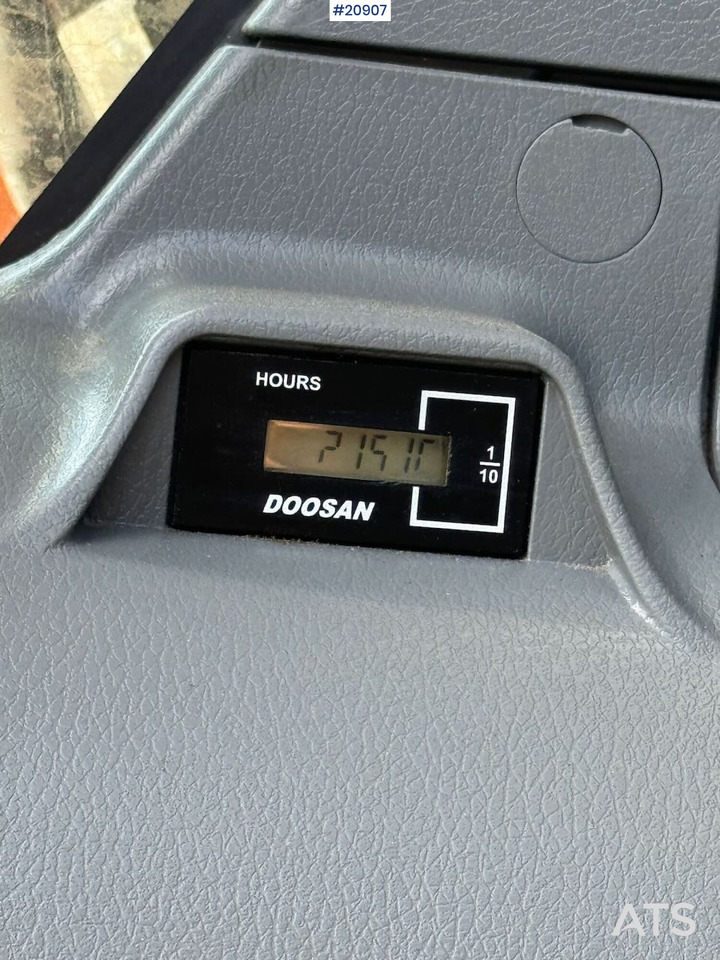 Гусеничный экскаватор Doosan DX160LC: фото 34 Гусеничный экскаватор Doosan DX160LC: фото 34