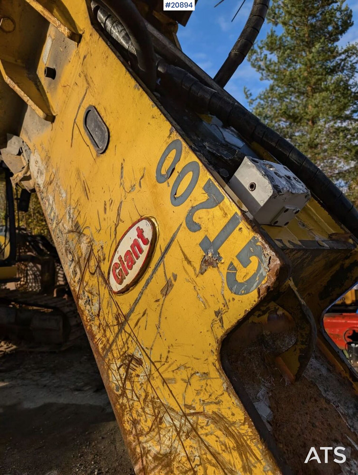 Giant 2009 GIANT GT200 pigghammer m/ KM3 feste. - Гидромолот для Строительной техники: фото 2 Giant 2009 GIANT GT200 pigghammer m/ KM3 feste. - Гидромолот для Строительной техники: фото 2