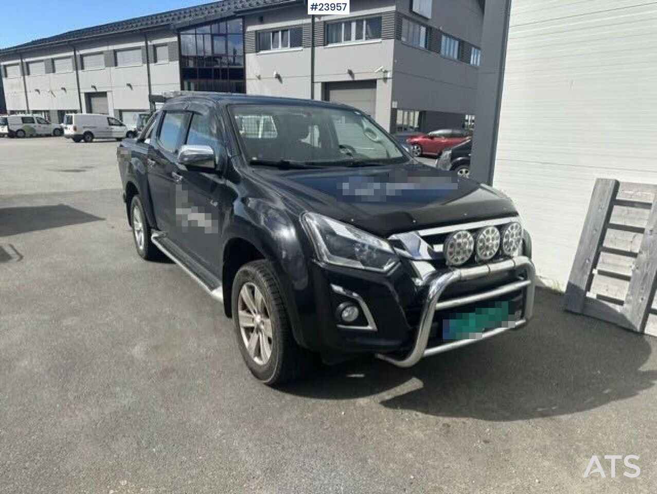 Isuzu dmax - Легковой автомобиль: фото 2 Isuzu dmax - Легковой автомобиль: фото 2