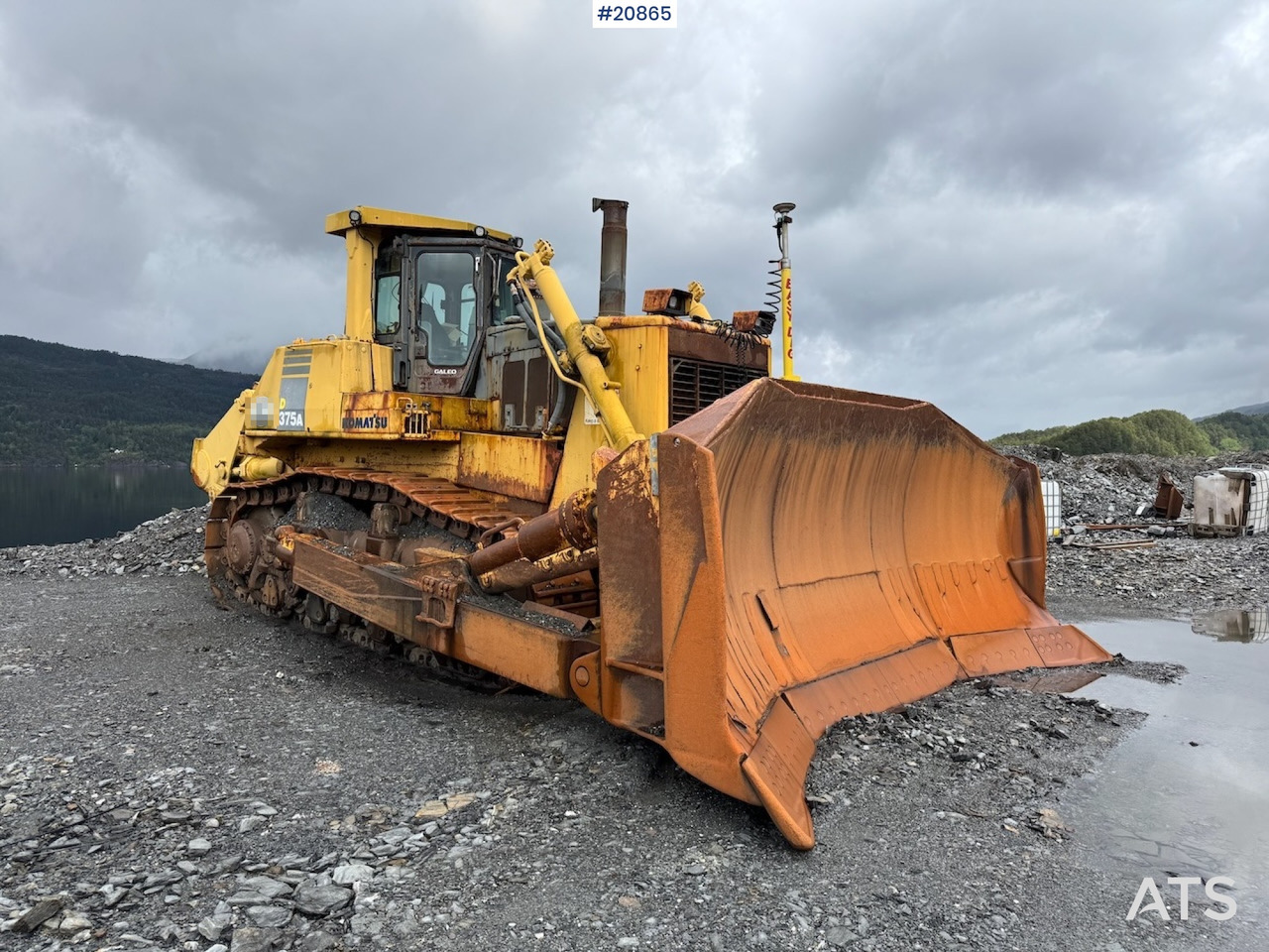 Komatsu D 375 A - Бульдозер: фото 2 Komatsu D 375 A - Бульдозер: фото 2