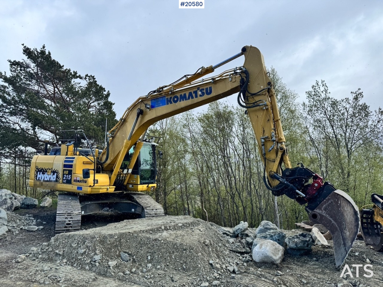 Komatsu HB215LC-2 - Экскаватор: фото 2 Komatsu HB215LC-2 - Экскаватор: фото 2