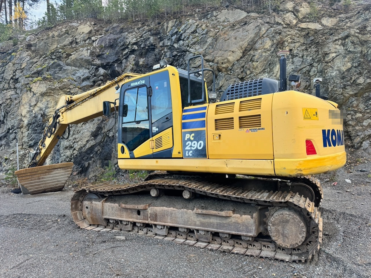 Komatsu Komatsu PC290LC-10 m/ Rototilt, 2 skuffer og GPS. Nytt understell! - Гусеничный экскаватор: фото 3 Komatsu Komatsu PC290LC-10 m/ Rototilt, 2 skuffer og GPS. Nytt understell! - Гусеничный экскаватор: фото 3