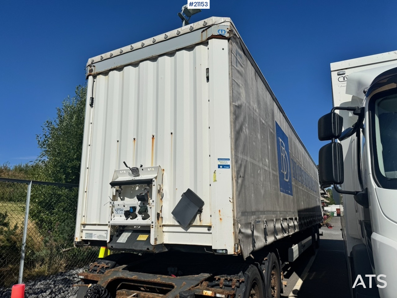 Krone Krone Citysemi - Тентованный прицеп: фото 1 Krone Krone Citysemi - Тентованный прицеп: фото 1