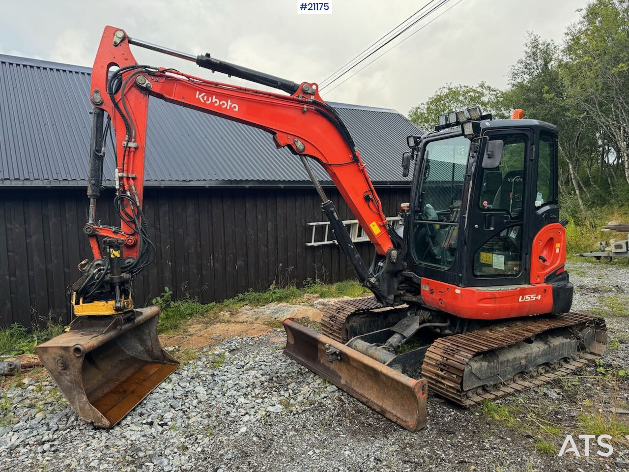 Kubota U 55-4 - Мини-экскаватор: фото 1 Kubota U 55-4 - Мини-экскаватор: фото 1