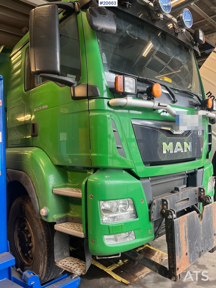 MAN TGS 28.480 - Самосвал: фото 2 MAN TGS 28.480 - Самосвал: фото 2