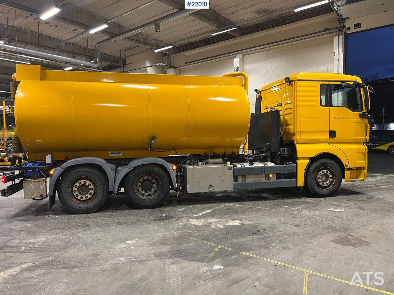 MAN TGX26.480 - Грузовик-цистерна: фото 3 MAN TGX26.480 - Грузовик-цистерна: фото 3