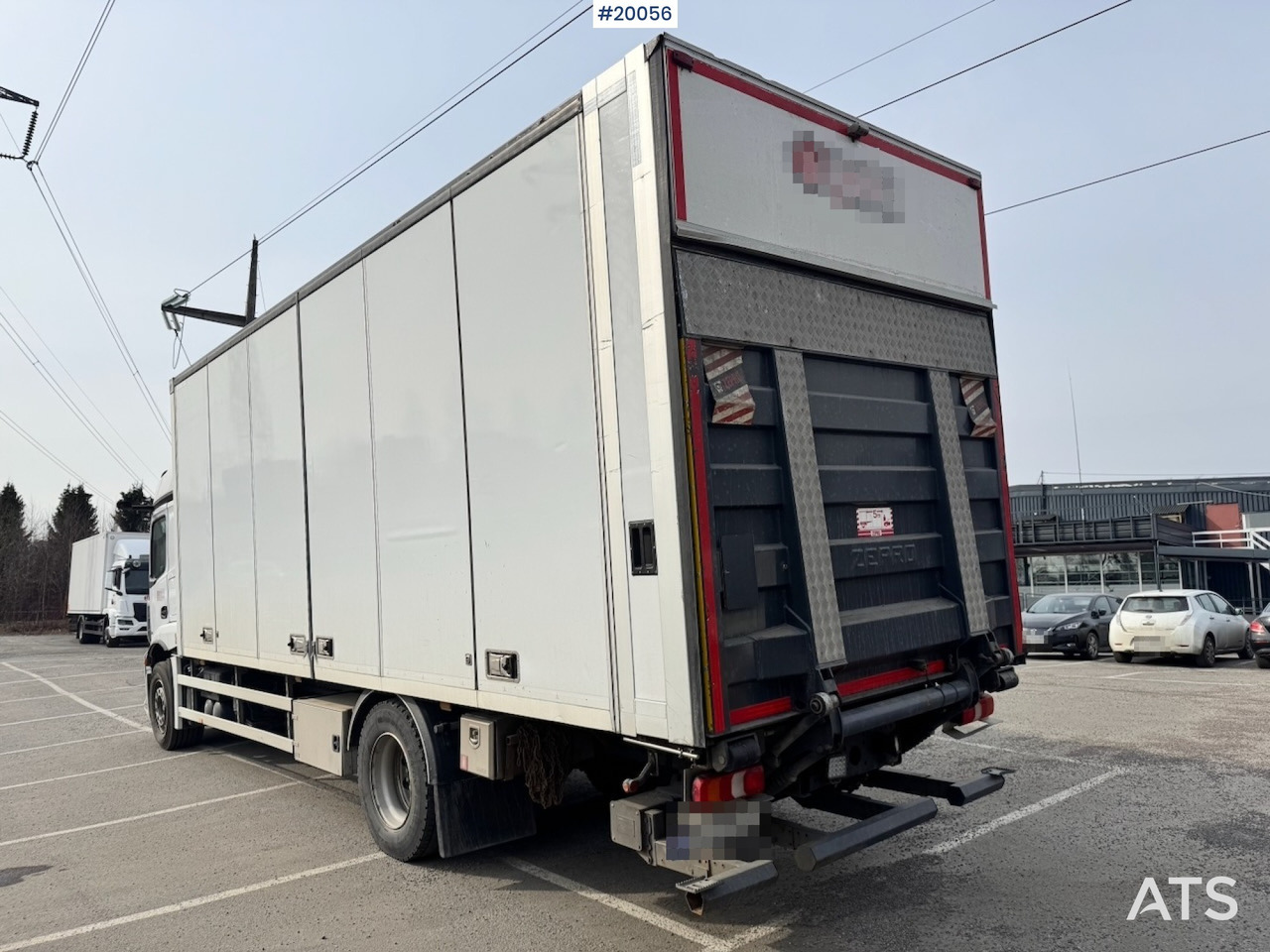 Mercedes Actros 1833 - Грузовик с закрытым кузовом: фото 4 Mercedes Actros 1833 - Грузовик с закрытым кузовом: фото 4