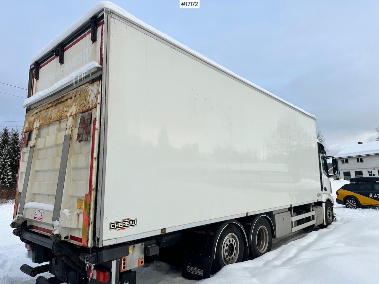 Mercedes Actros 2551 - Грузовик с закрытым кузовом: фото 5 Mercedes Actros 2551 - Грузовик с закрытым кузовом: фото 5