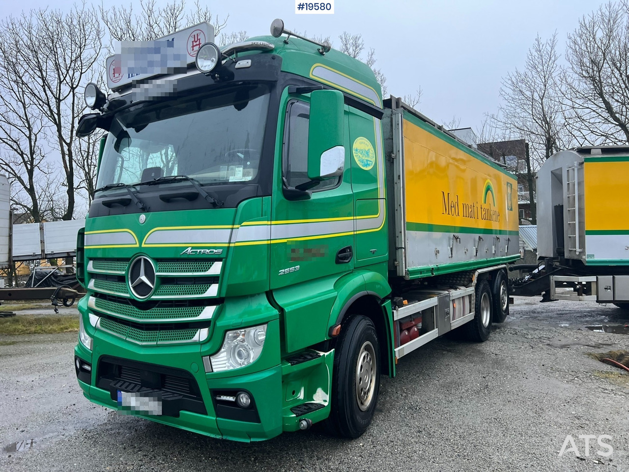 Mercedes Actros - Грузовик-цистерна: фото 3 Mercedes Actros - Грузовик-цистерна: фото 3