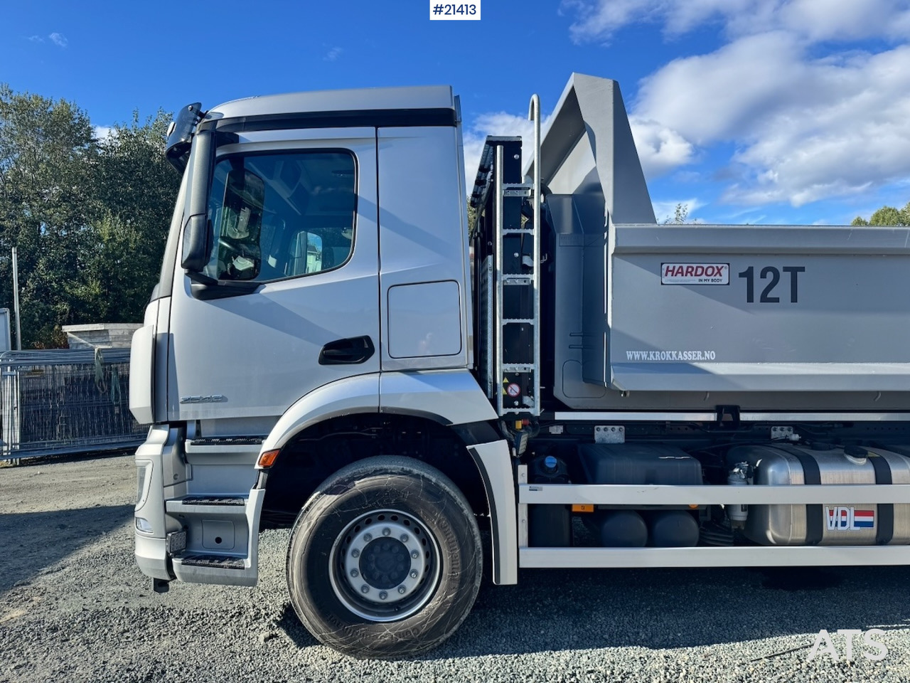 Mercedes Arocs 2543 - Крюковой мультилифт: фото 4 Mercedes Arocs 2543 - Крюковой мультилифт: фото 4