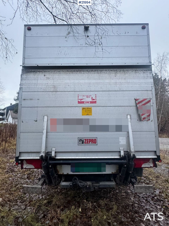 Цельнометаллический фургон Mercedes Sprinter: фото 7 Цельнометаллический фургон Mercedes Sprinter: фото 7