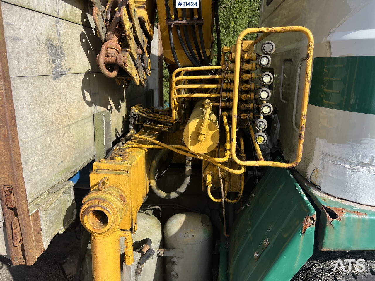 Scania LB 81 - Автоманипулятор: фото 4 Scania LB 81 - Автоманипулятор: фото 4