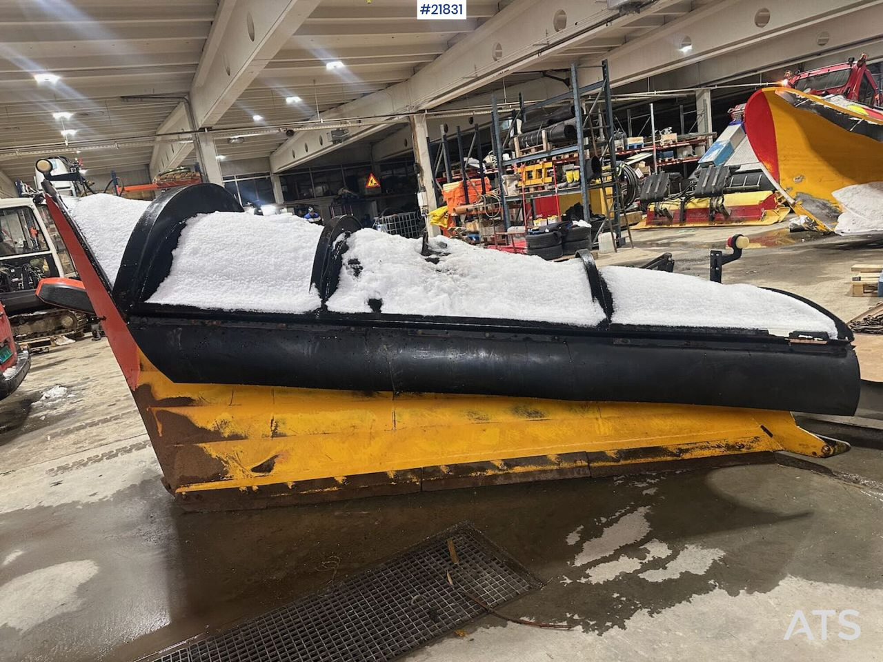 Tellefsdal D-plow - Отвал для снега: фото 1 Tellefsdal D-plow - Отвал для снега: фото 1