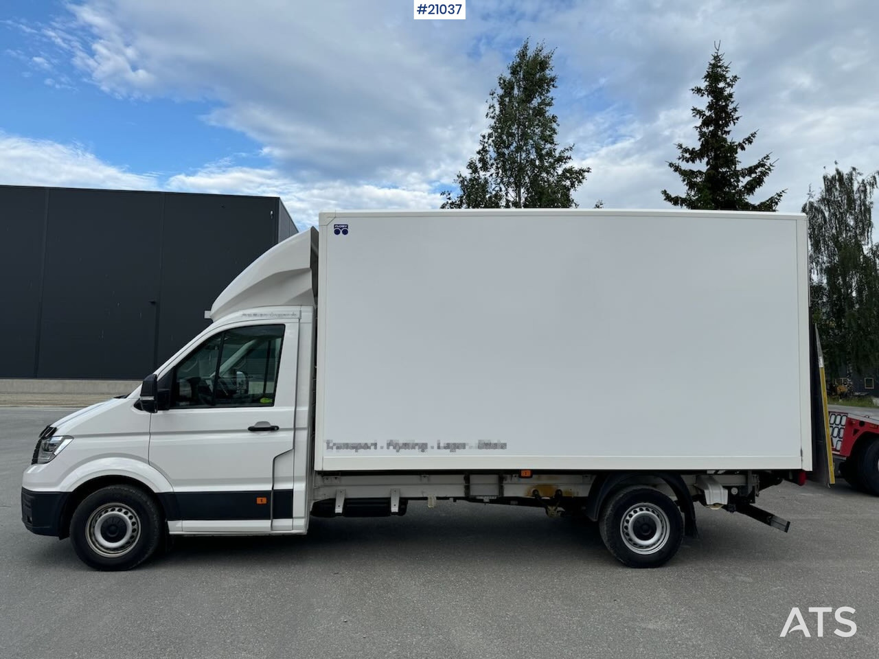 Volkswagen Crafter - Грузовик с закрытым кузовом: фото 2 Volkswagen Crafter - Грузовик с закрытым кузовом: фото 2