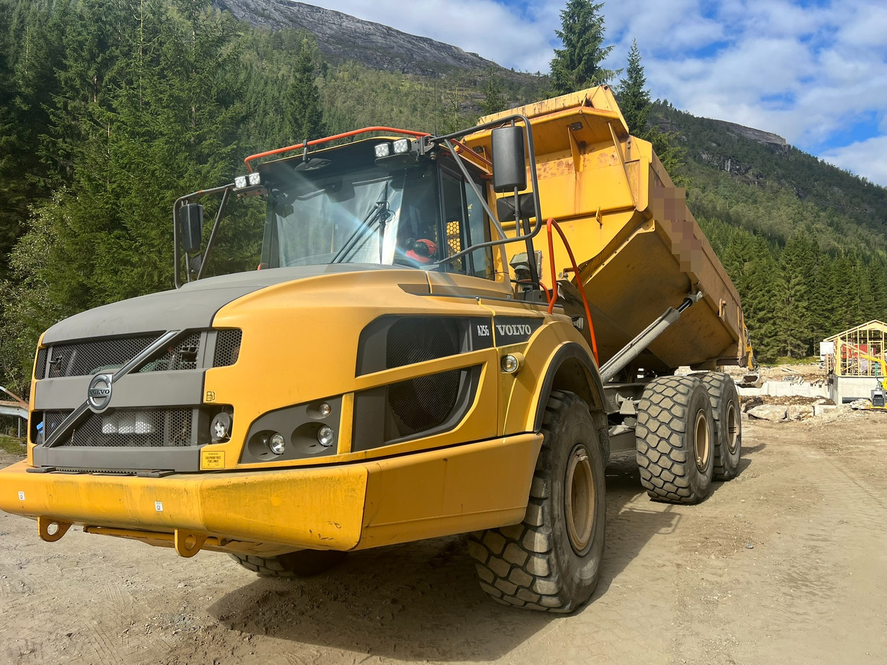 Volvo A25G - Сочленённый самосвал: фото 1 Volvo A25G - Сочленённый самосвал: фото 1