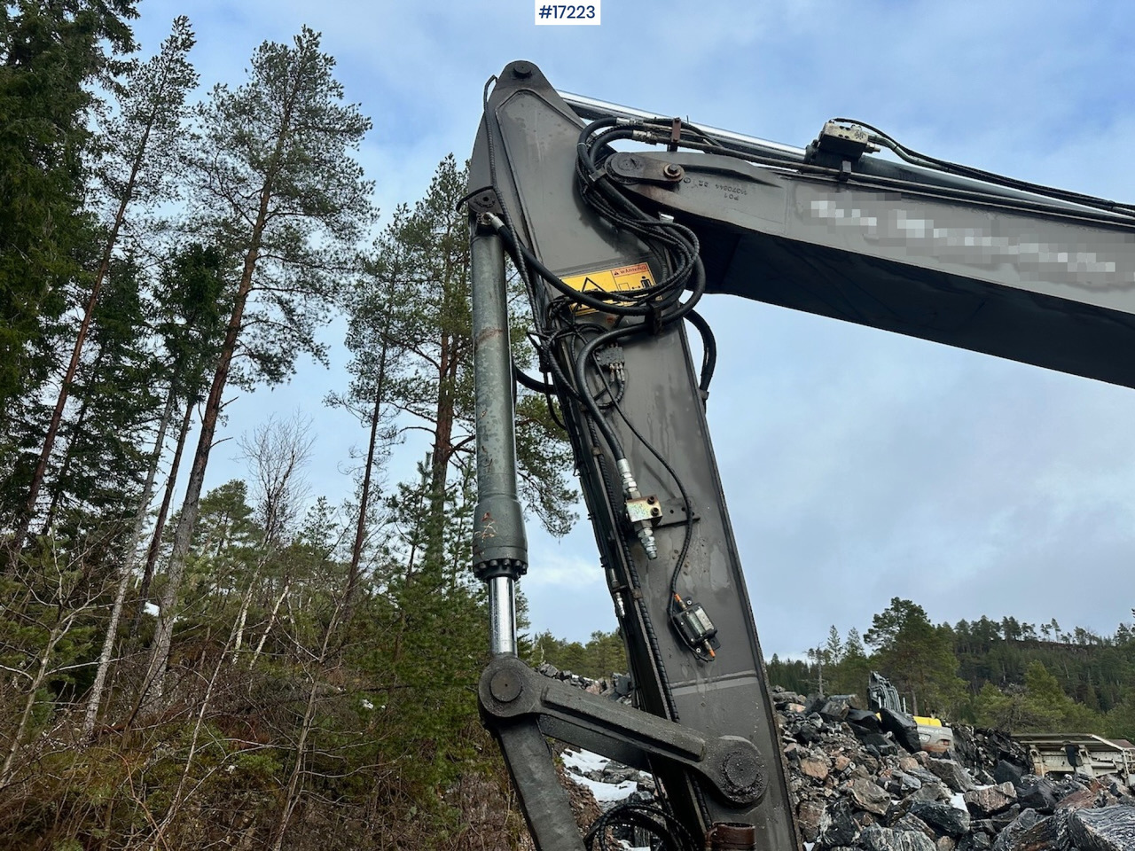 Колёсный экскаватор Volvo EW160B: фото 24