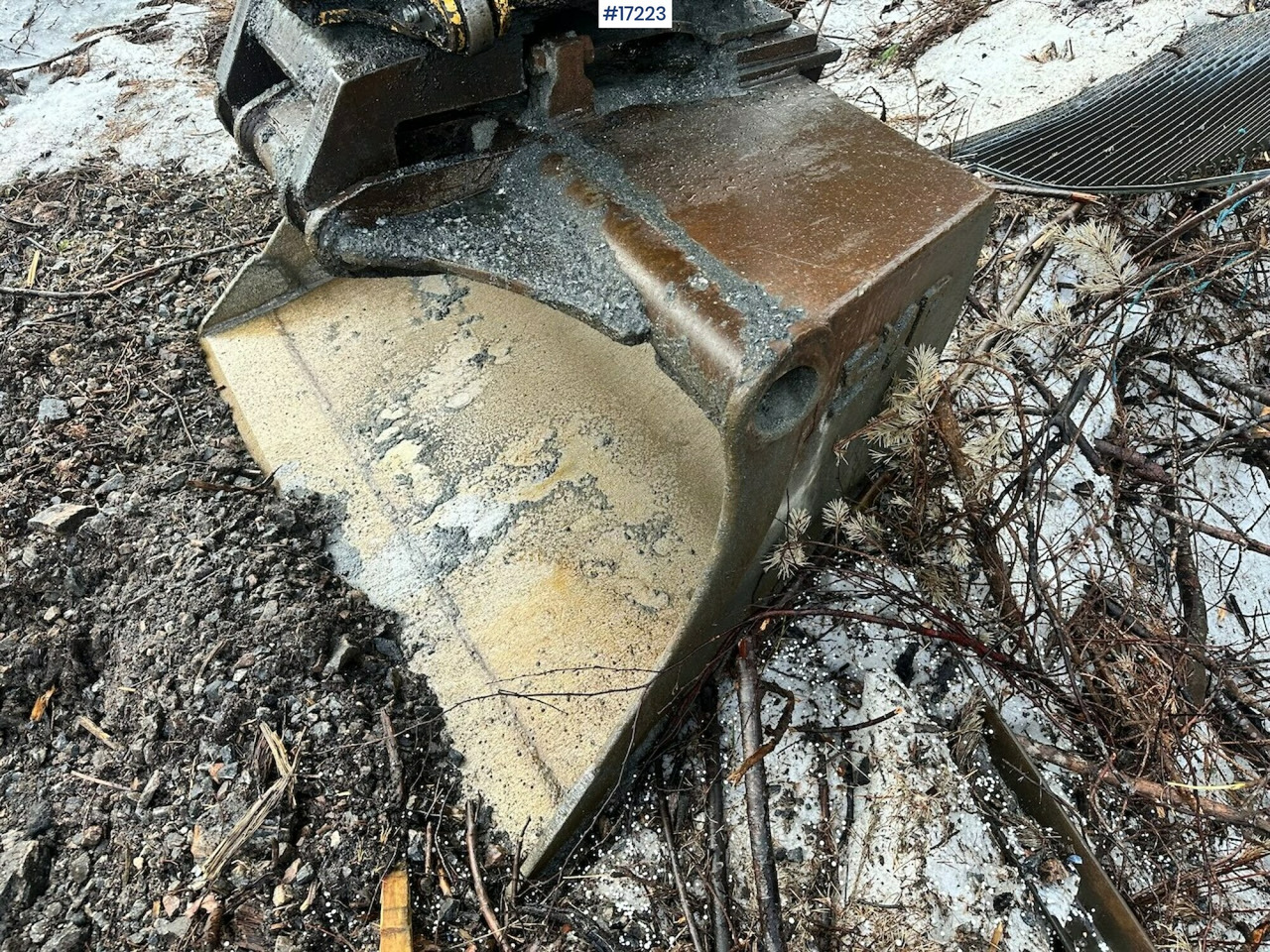 Колёсный экскаватор Volvo EW160B: фото 30