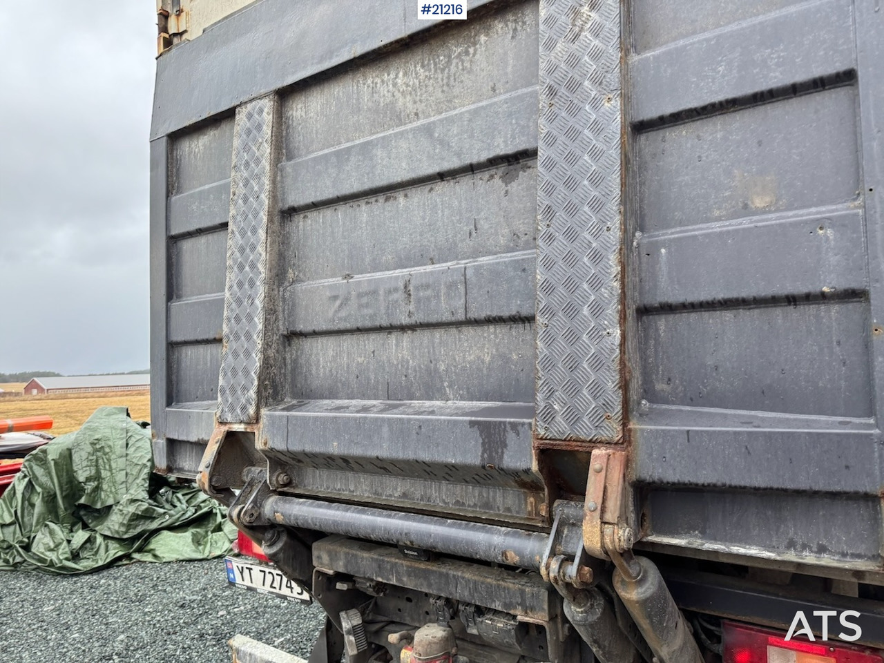 Грузовик с закрытым кузовом Volvo FM9: фото 24