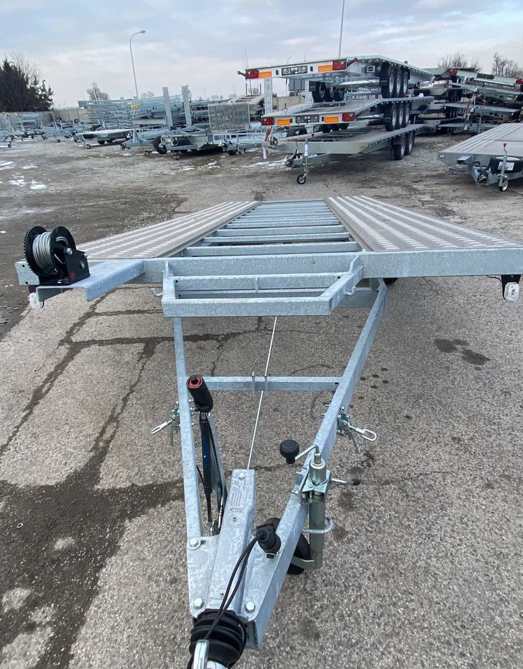 Boro - Прицеп-автовоз: фото 3 Boro - Прицеп-автовоз: фото 3