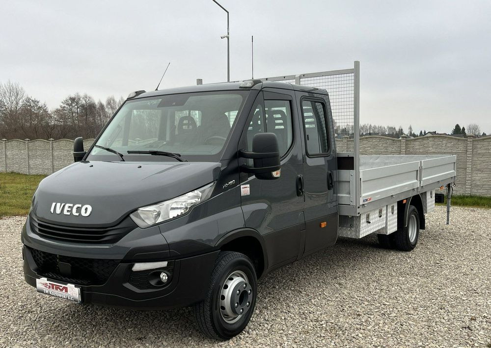 Iveco Daily 70C18 7-osobowy Doka_Brygadowy Skrzynia_5m + HAK 3.0/180KM - Грузовик бортовой/ Платформа: фото 1 Iveco Daily 70C18 7-osobowy Doka_Brygadowy Skrzynia_5m + HAK 3.0/180KM - Грузовик бортовой/ Платформа: фото 1