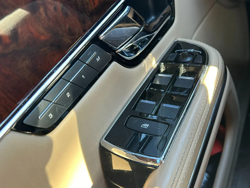 Jaguar XJ 3.0 V6D 275 PK /AUTOM / PANO DAK / VOL LEDER / MERIDAN / EXPORT PRICE лизинг Jaguar XJ 3.0 V6D 275 PK /AUTOM / PANO DAK / VOL LEDER / MERIDAN / EXPORT PRICE: фото 8