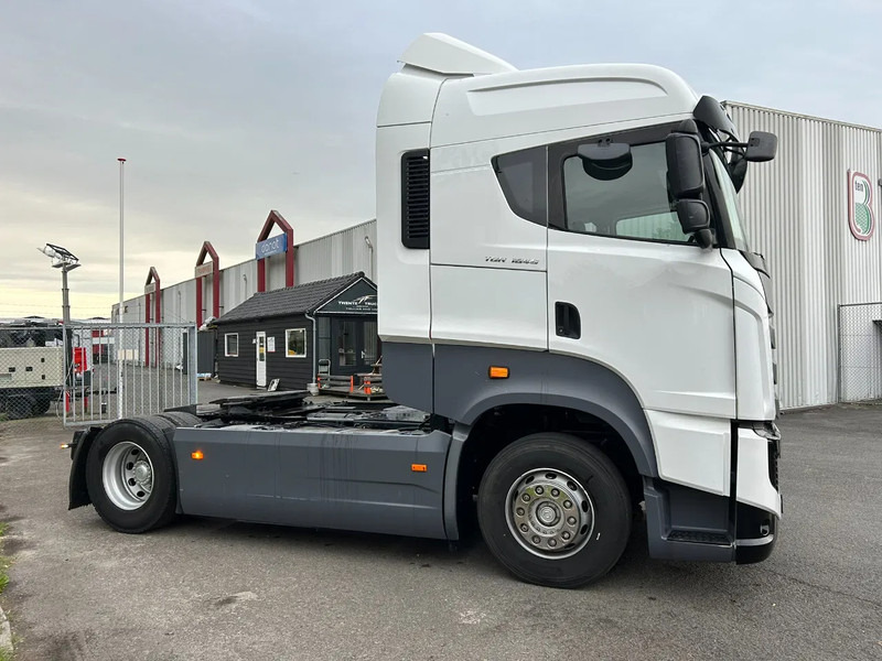 BMC TUGHRA 1846 TGR 460PK Euro 6 powered by Iveco / Automatic gearbox ZF - Тягач: фото 2 BMC TUGHRA 1846 TGR 460PK Euro 6 powered by Iveco / Automatic gearbox ZF - Тягач: фото 2