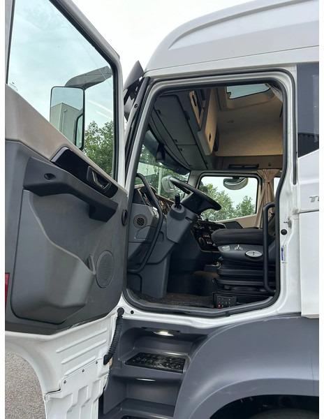 BMC TUGHRA 1846 TGR 460PK Euro 6 powered by Iveco / Automatic gearbox ZF - Тягач: фото 5 BMC TUGHRA 1846 TGR 460PK Euro 6 powered by Iveco / Automatic gearbox ZF - Тягач: фото 5