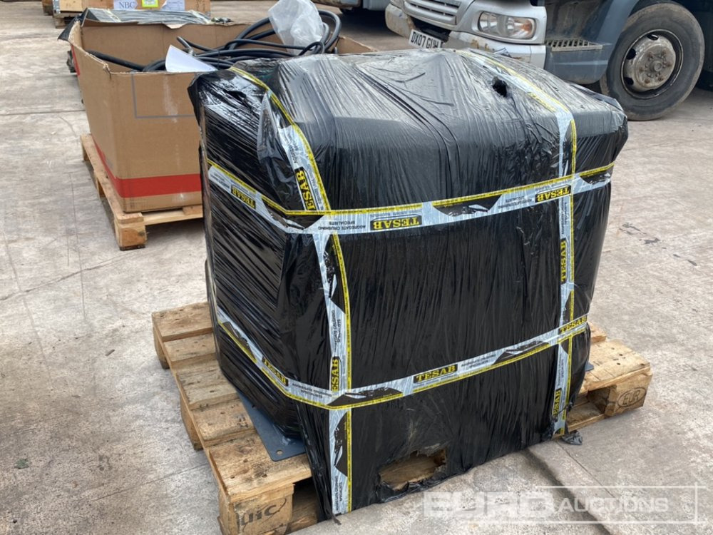 1008 Hydraulic Tanks - Бак для гидравлической жидкости: фото 1 1008 Hydraulic Tanks - Бак для гидравлической жидкости: фото 1