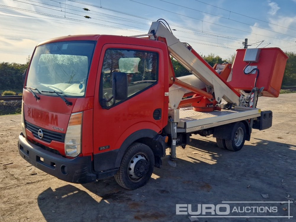2008 Nissan CABSTAR 35.11 - Грузовик с подъемником: фото 1 2008 Nissan CABSTAR 35.11 - Грузовик с подъемником: фото 1