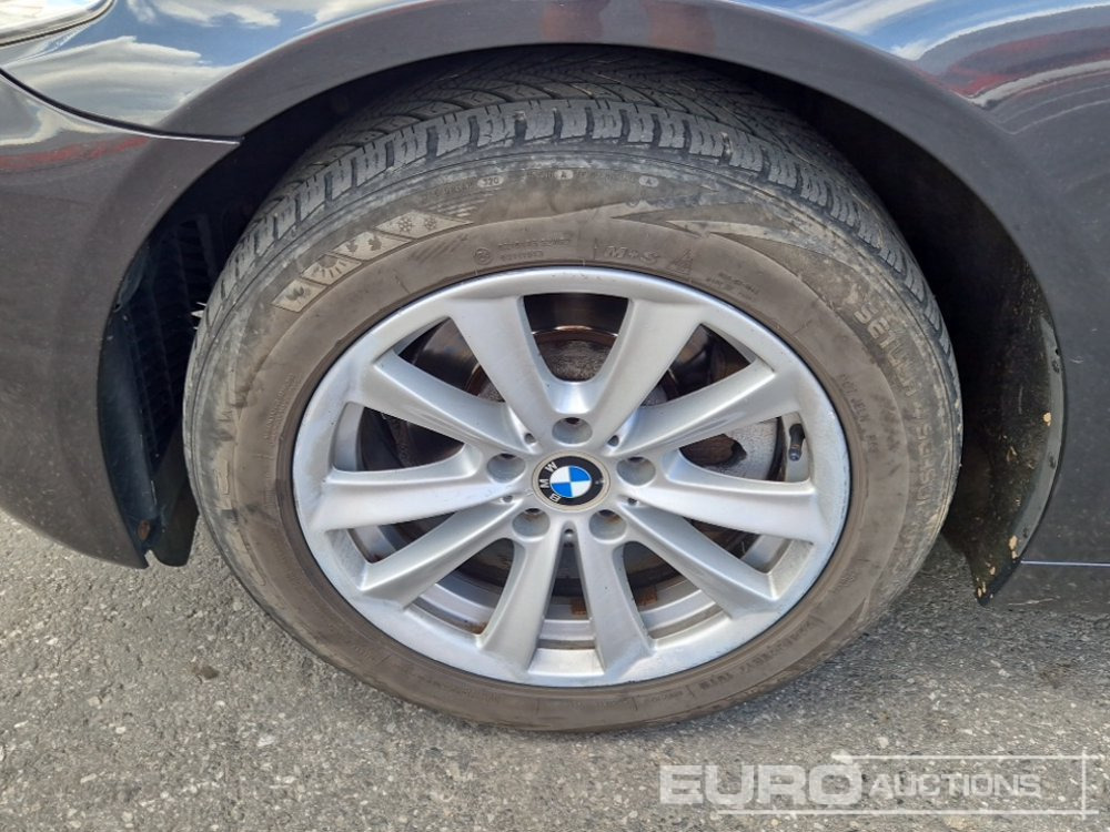 Легковой автомобиль 2011 BMW 5 SERIES: фото 10